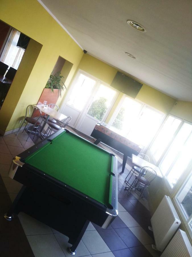 Sawik Dziekanowice Motel Lednogora Esterno foto