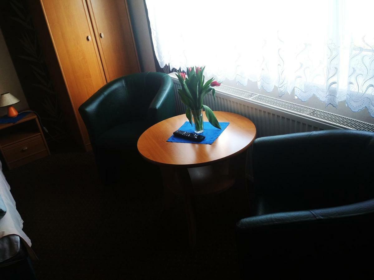 Sawik Dziekanowice Motel Lednogora Esterno foto